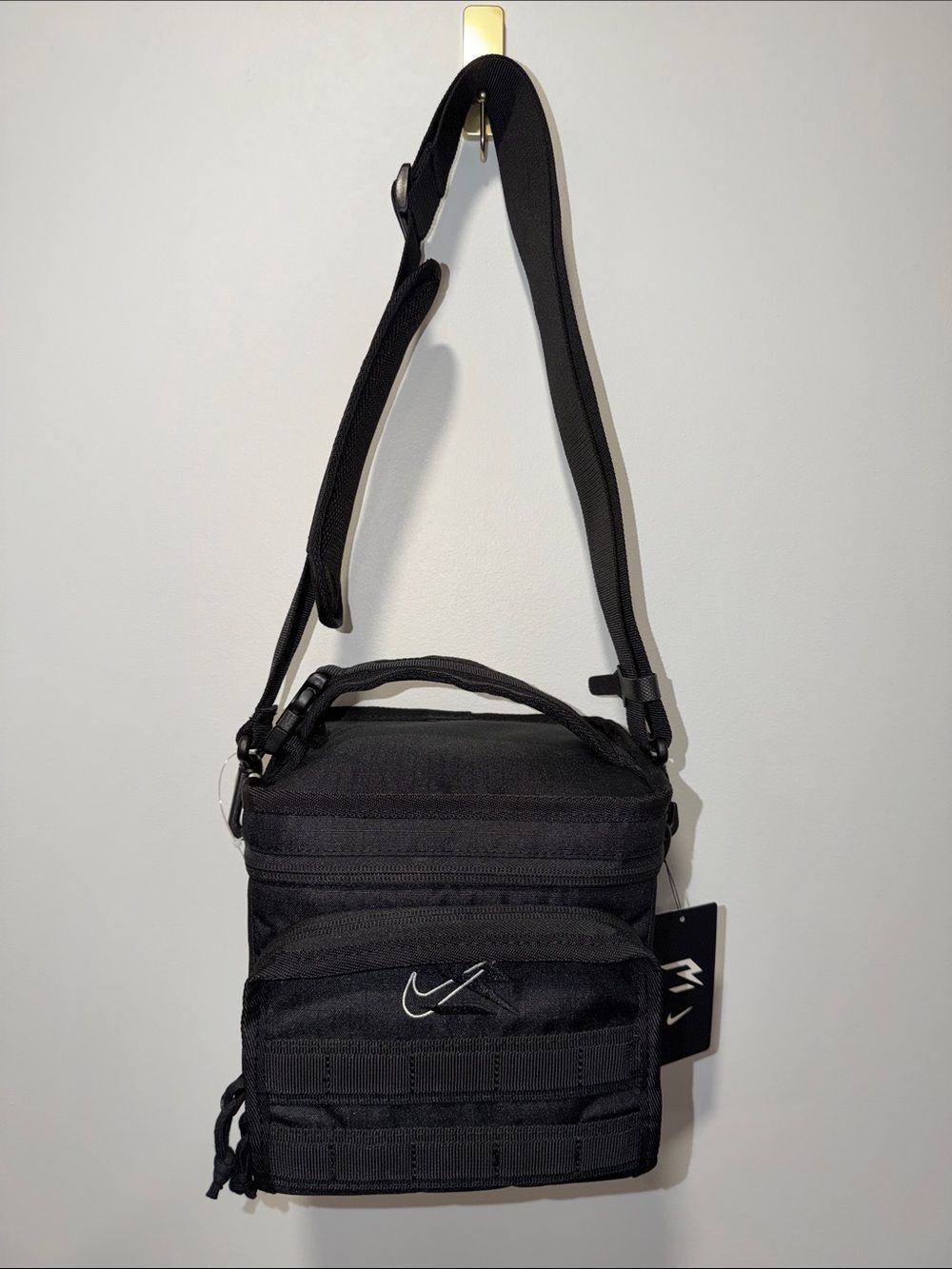 NIKE x Russell Wilson Black Tactical Insulated Lunch Bag Crossbody Strap